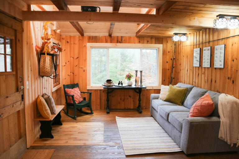 814 Form, Function & Fun on Flying Pond Maine Cabin Masters
